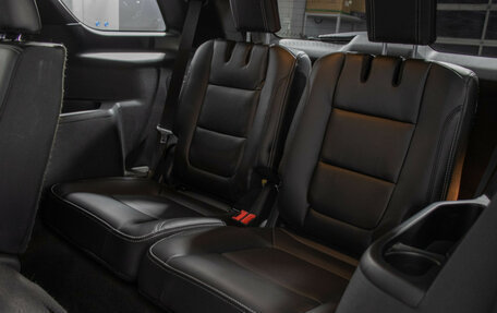 Ford Explorer VI, 2018 год, 2 450 000 рублей, 12 фотография