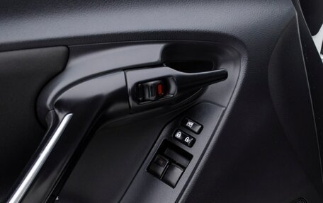 Toyota Verso I, 2014 год, 1 320 000 рублей, 13 фотография