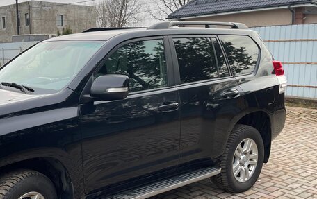 Toyota Land Cruiser Prado 150 рестайлинг 2, 2011 год, 2 120 000 рублей, 2 фотография