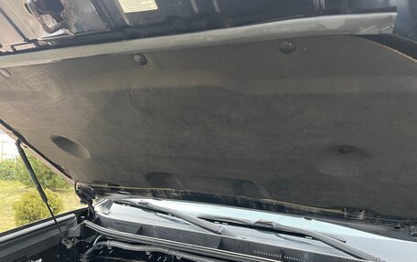 Toyota Land Cruiser Prado 150 рестайлинг 2, 2011 год, 2 120 000 рублей, 29 фотография