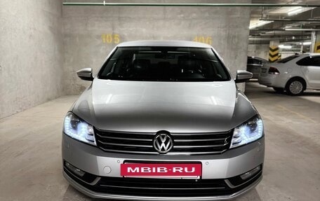 Volkswagen Passat B7, 2011 год, 1 450 000 рублей, 2 фотография
