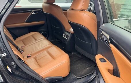 Lexus RX IV рестайлинг, 2019 год, 3 800 000 рублей, 5 фотография