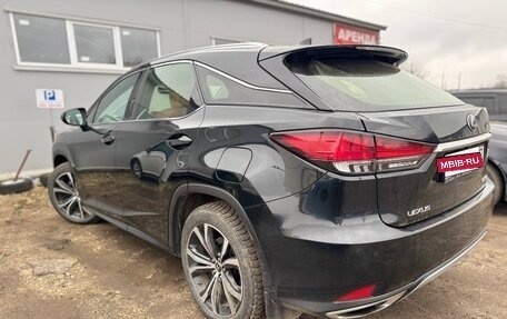 Lexus RX IV рестайлинг, 2019 год, 3 800 000 рублей, 9 фотография