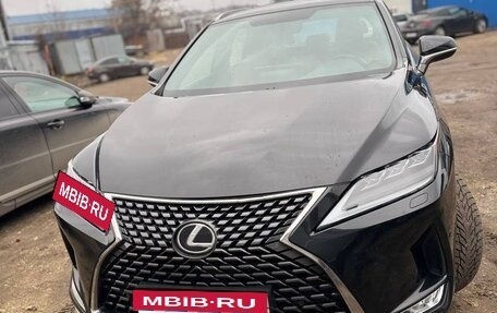Lexus RX IV рестайлинг, 2019 год, 3 800 000 рублей, 12 фотография