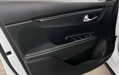 KIA Rio IV, 2018 год, 1 420 000 рублей, 12 фотография