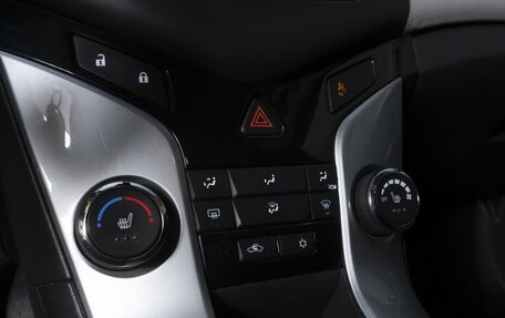 Chevrolet Cruze II, 2013 год, 890 000 рублей, 13 фотография