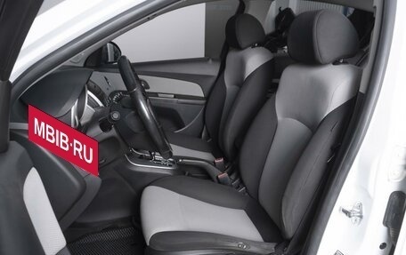 Chevrolet Cruze II, 2013 год, 890 000 рублей, 10 фотография