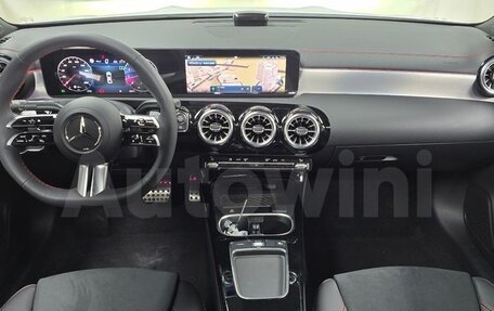 Mercedes-Benz CLA, 2025 год, 4 960 000 рублей, 5 фотография