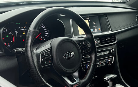 KIA Optima IV, 2017 год, 1 800 000 рублей, 10 фотография