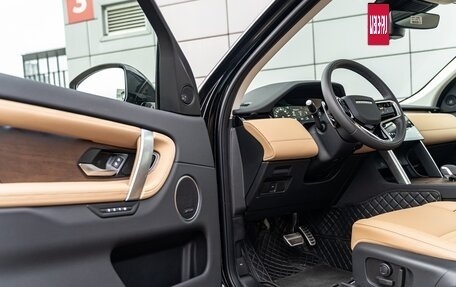 Land Rover Discovery Sport I рестайлинг, 2025 год, 6 090 000 рублей, 17 фотография