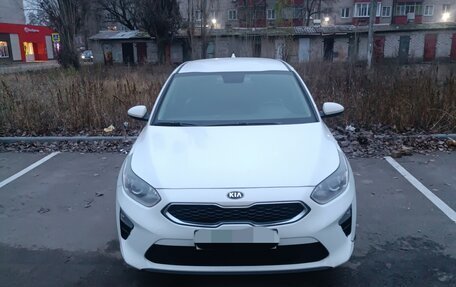 KIA cee'd III, 2018 год, 1 800 000 рублей, 1 фотография