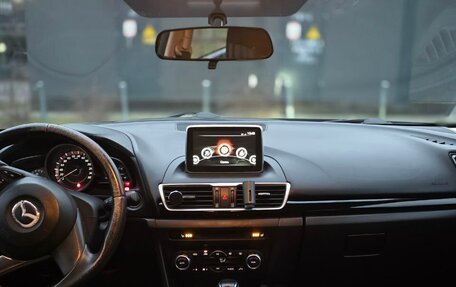 Mazda 3, 2015 год, 1 260 000 рублей, 10 фотография