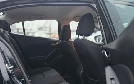 Mazda 3, 2015 год, 1 260 000 рублей, 13 фотография