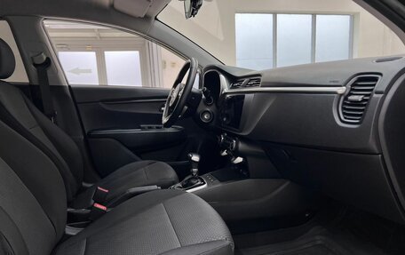 KIA Rio IV, 2020 год, 1 650 000 рублей, 10 фотография