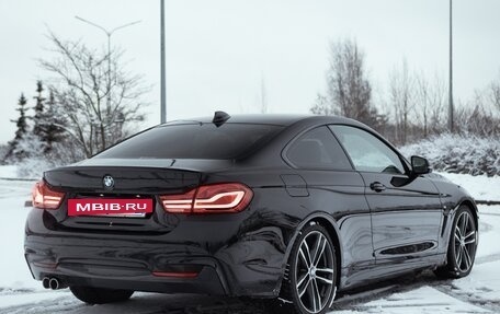 BMW 4 серия, 2017 год, 3 290 000 рублей, 10 фотография