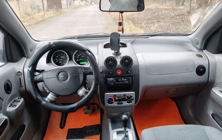 Chevrolet Aveo III, 2004 год, 300 000 рублей, 9 фотография
