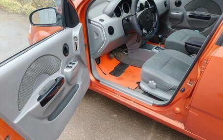 Chevrolet Aveo III, 2004 год, 300 000 рублей, 13 фотография