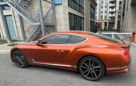 Bentley Continental GT III, 2018 год, 20 500 000 рублей, 4 фотография