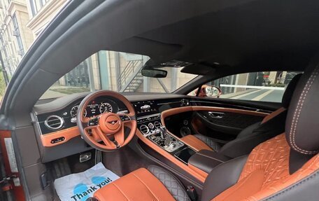 Bentley Continental GT III, 2018 год, 20 500 000 рублей, 6 фотография