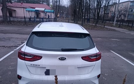 KIA cee'd III, 2018 год, 1 800 000 рублей, 2 фотография