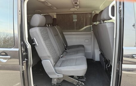 Volkswagen Caravelle T6 рестайлинг, 2021 год, 4 100 000 рублей, 7 фотография