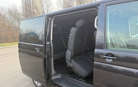 Volkswagen Caravelle T6 рестайлинг, 2021 год, 4 100 000 рублей, 10 фотография