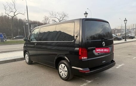 Volkswagen Caravelle T6 рестайлинг, 2021 год, 4 100 000 рублей, 4 фотография