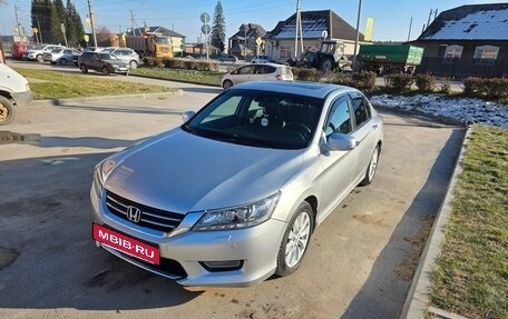 Honda Accord IX рестайлинг, 2013 год, 2 150 000 рублей, 10 фотография