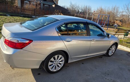 Honda Accord IX рестайлинг, 2013 год, 2 150 000 рублей, 16 фотография