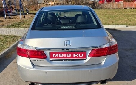 Honda Accord IX рестайлинг, 2013 год, 2 150 000 рублей, 17 фотография