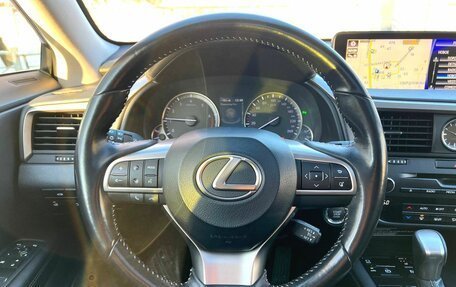 Lexus RX IV рестайлинг, 2017 год, 4 570 000 рублей, 13 фотография