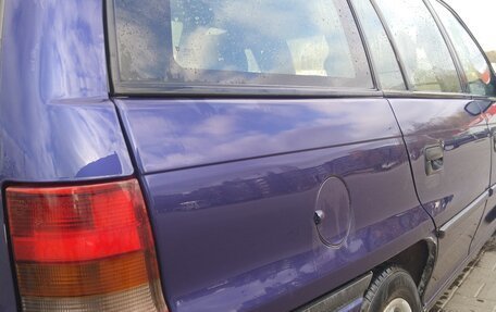 Opel Astra F, 1996 год, 220 000 рублей, 4 фотография