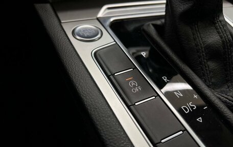 Volkswagen Passat B8 рестайлинг, 2016 год, 1 750 000 рублей, 23 фотография