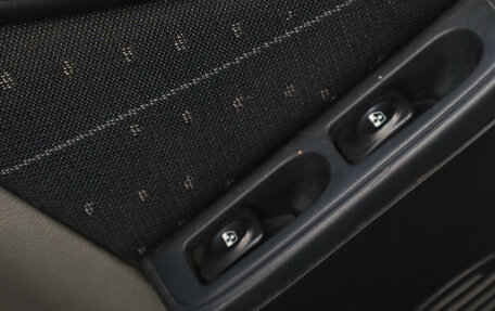 Renault Symbol I, 2004 год, 379 000 рублей, 7 фотография