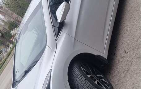 Hyundai i40 I рестайлинг, 2016 год, 1 700 000 рублей, 2 фотография