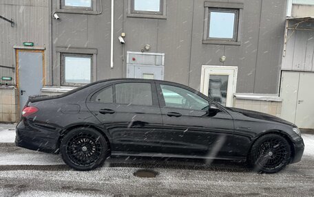 Mercedes-Benz E-Класс, 2020 год, 3 599 000 рублей, 9 фотография