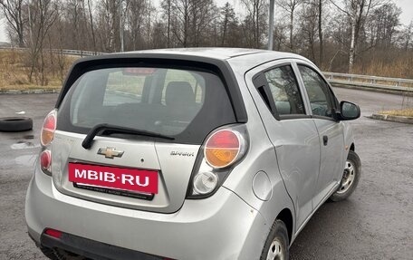 Chevrolet Spark III, 2011 год, 445 000 рублей, 2 фотография