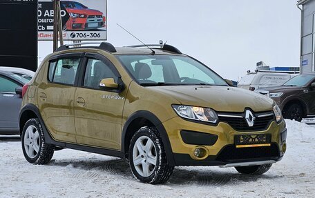 Renault Sandero II рестайлинг, 2016 год, 869 000 рублей, 3 фотография