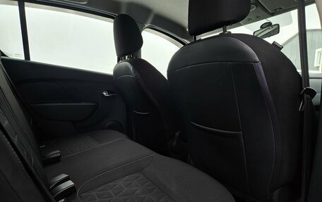 Renault Sandero II рестайлинг, 2016 год, 869 000 рублей, 16 фотография