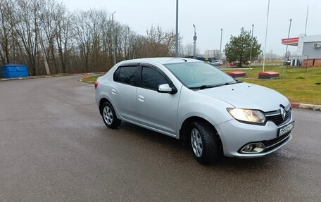 Renault Logan II, 2015 год, 750 000 рублей, 5 фотография