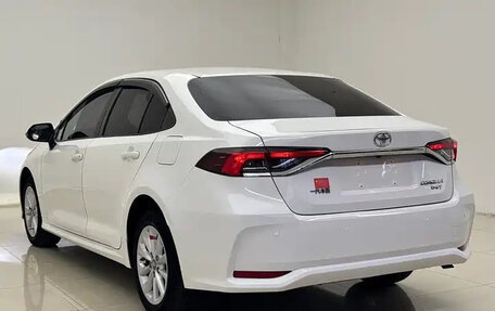 Toyota Corolla, 2022 год, 1 630 000 рублей, 4 фотография