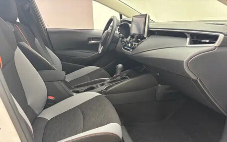 Toyota Corolla, 2022 год, 1 630 000 рублей, 13 фотография