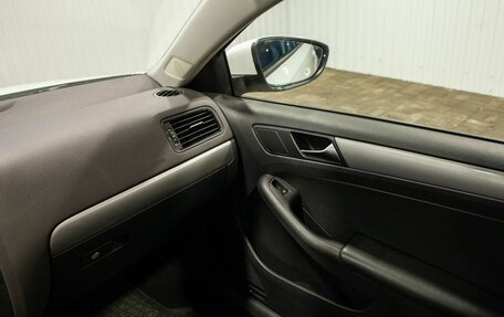 Volkswagen Jetta VI, 2016 год, 1 430 000 рублей, 35 фотография