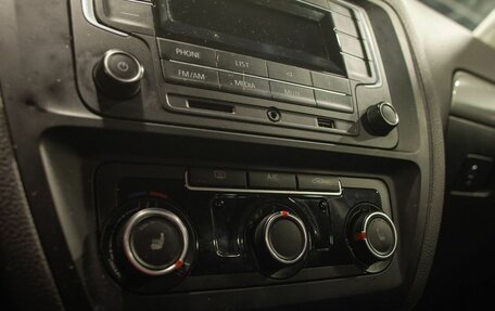 Volkswagen Jetta VI, 2016 год, 1 430 000 рублей, 30 фотография