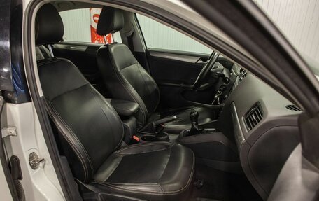 Volkswagen Jetta VI, 2016 год, 1 430 000 рублей, 32 фотография