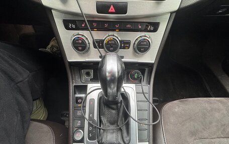 Volkswagen Passat B7, 2013 год, 1 050 000 рублей, 14 фотография