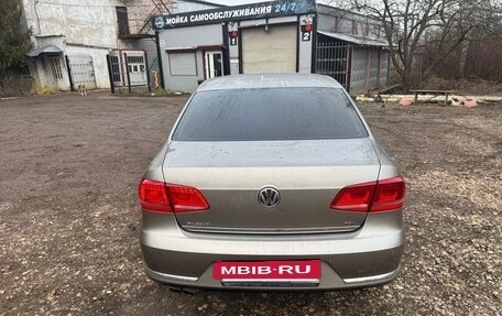Volkswagen Passat B7, 2013 год, 1 050 000 рублей, 5 фотография