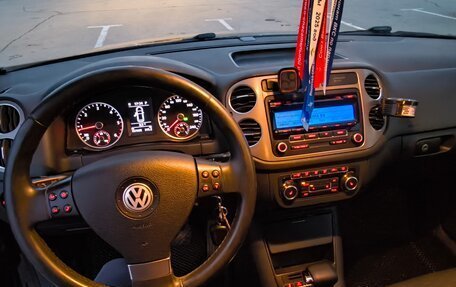 Volkswagen Tiguan I, 2010 год, 1 300 000 рублей, 10 фотография