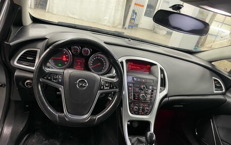 Opel Astra J, 2013 год, 749 000 рублей, 5 фотография