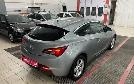 Opel Astra J, 2013 год, 749 000 рублей, 2 фотография